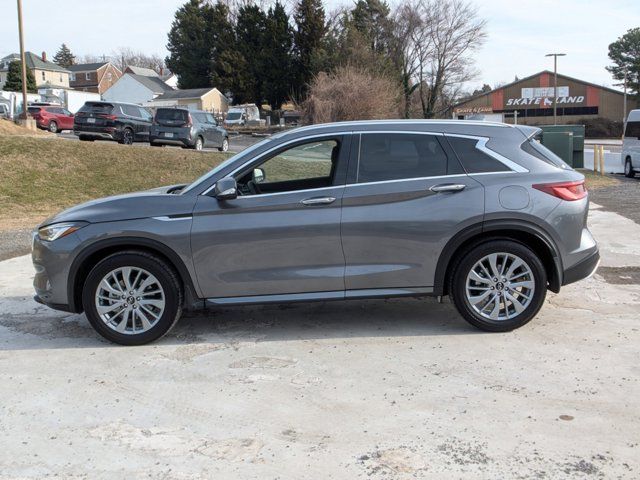 2024 INFINITI QX50 Luxe