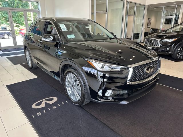 2024 INFINITI QX50 Luxe