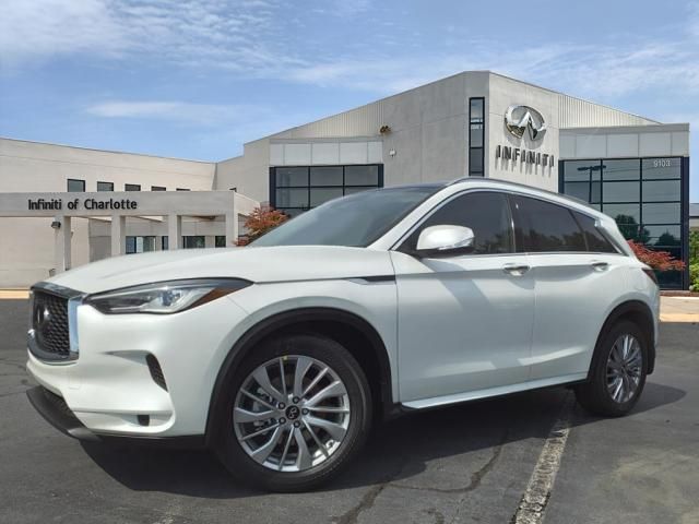 2024 INFINITI QX50 Luxe