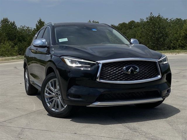 2024 INFINITI QX50 Luxe