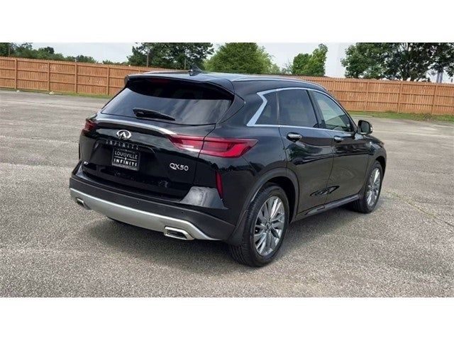 2024 INFINITI QX50 Luxe