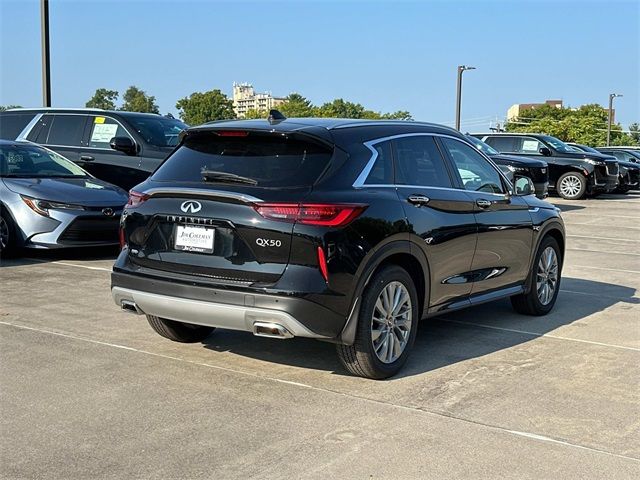 2024 INFINITI QX50 Luxe