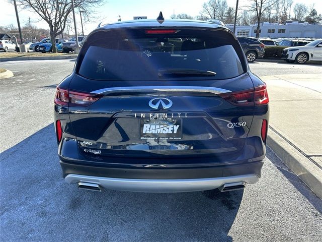 2024 INFINITI QX50 Luxe