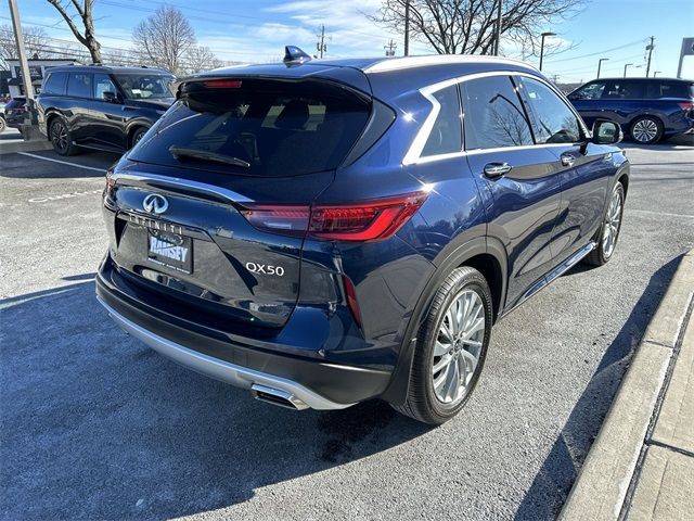 2024 INFINITI QX50 Luxe