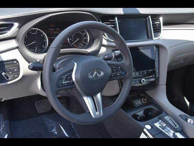 2024 INFINITI QX50 Luxe