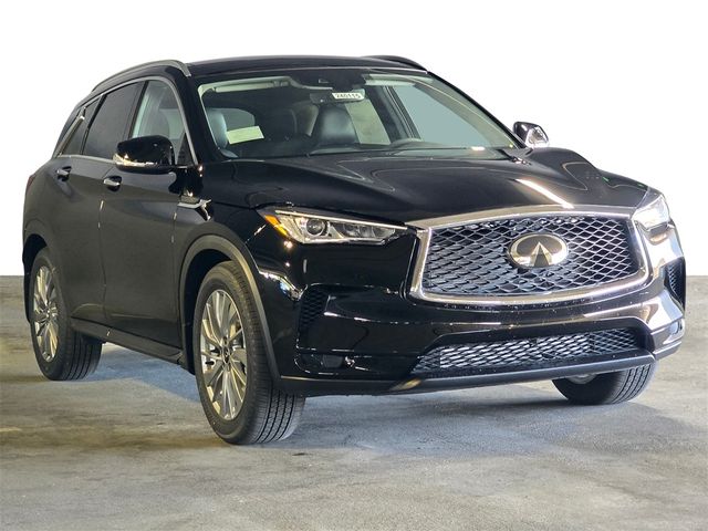 2024 INFINITI QX50 Luxe