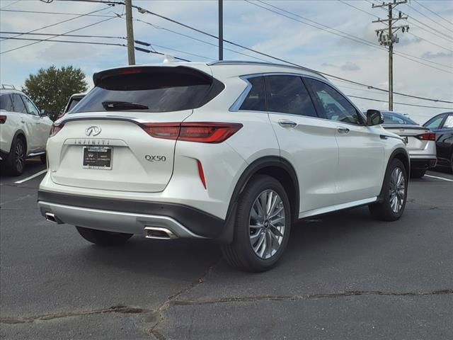 2024 INFINITI QX50 Luxe