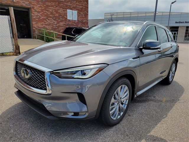 2024 INFINITI QX50 Luxe