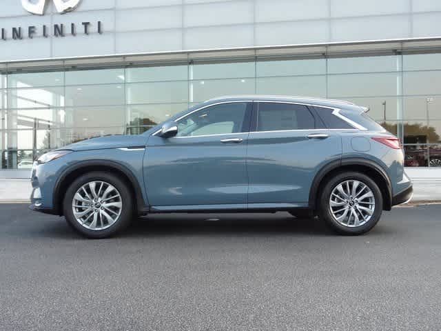 2024 INFINITI QX50 Luxe