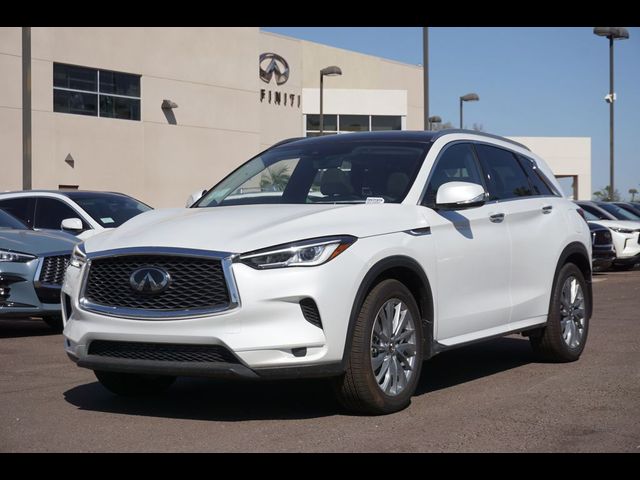 2024 INFINITI QX50 Luxe