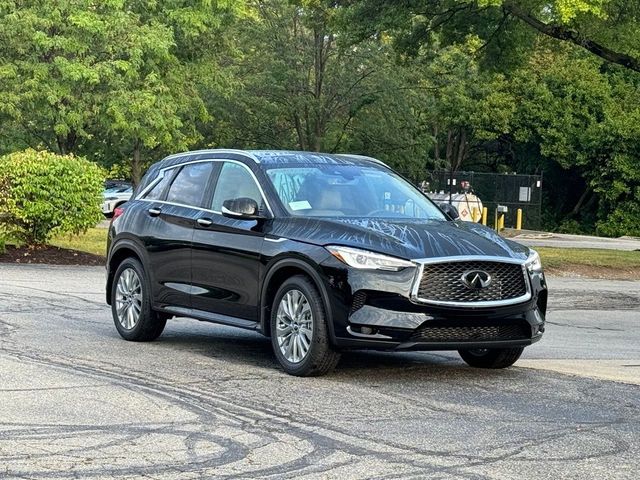 2024 INFINITI QX50 Luxe