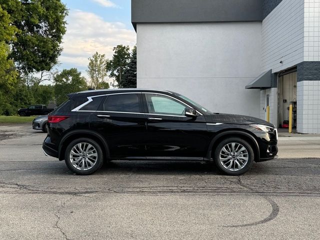 2024 INFINITI QX50 Luxe