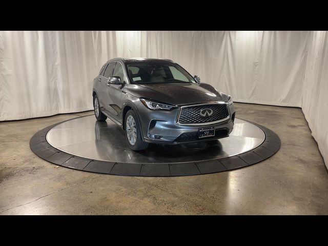 2024 INFINITI QX50 Luxe