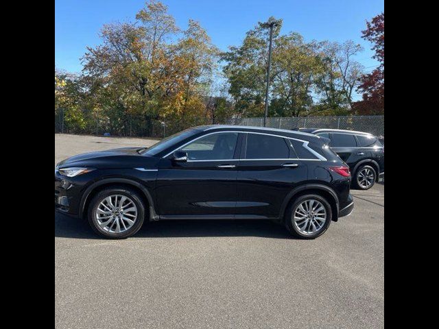 2024 INFINITI QX50 Luxe