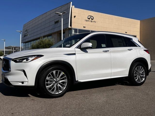 2024 INFINITI QX50 Luxe