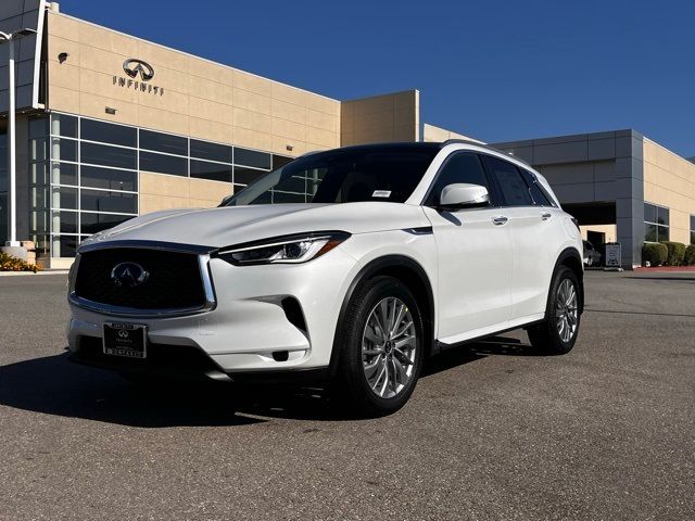 2024 INFINITI QX50 Luxe