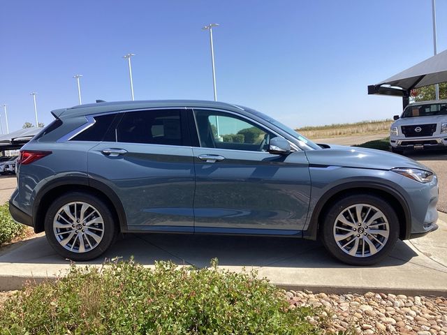 2024 INFINITI QX50 Luxe