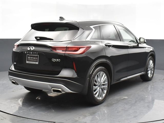 2024 INFINITI QX50 Luxe