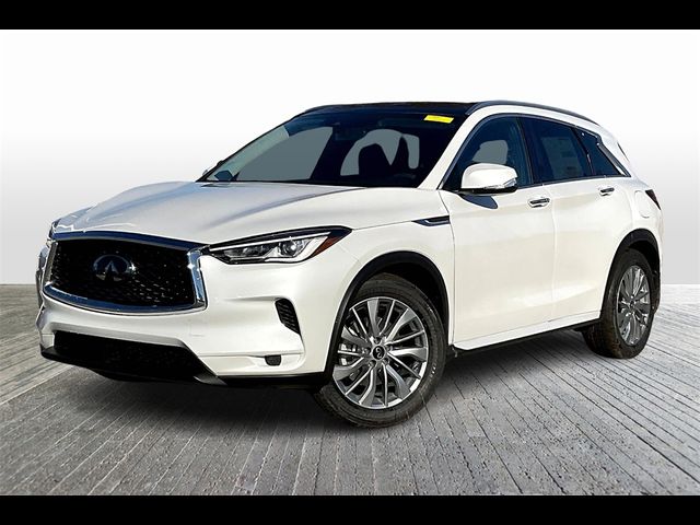 2024 INFINITI QX50 Luxe