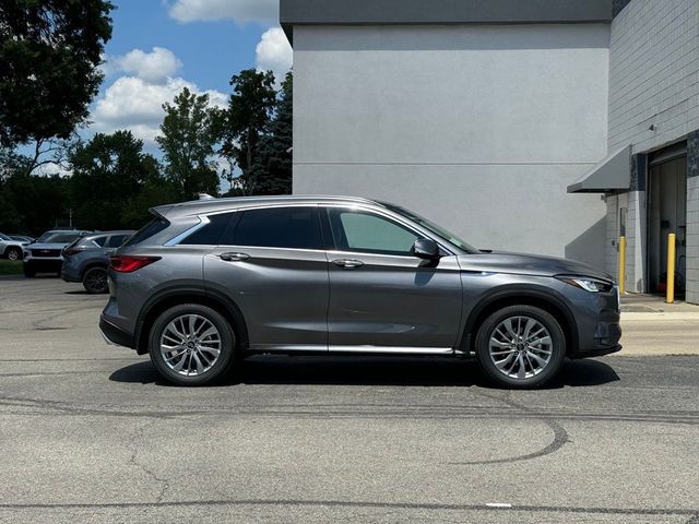 2024 INFINITI QX50 Luxe