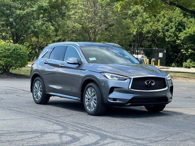 2024 INFINITI QX50 Luxe