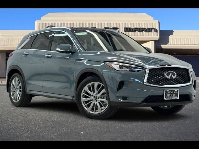 2024 INFINITI QX50 Luxe