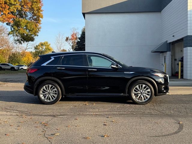 2024 INFINITI QX50 Luxe