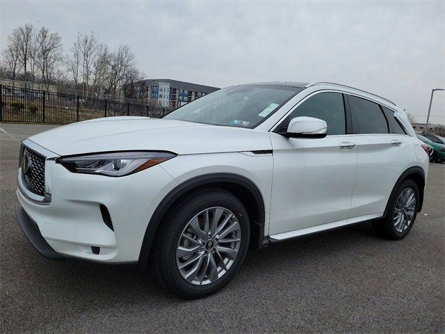 2024 INFINITI QX50 Luxe