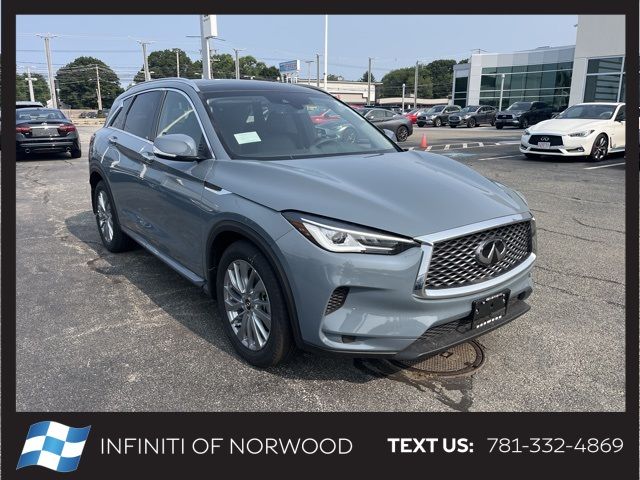 2024 INFINITI QX50 Luxe