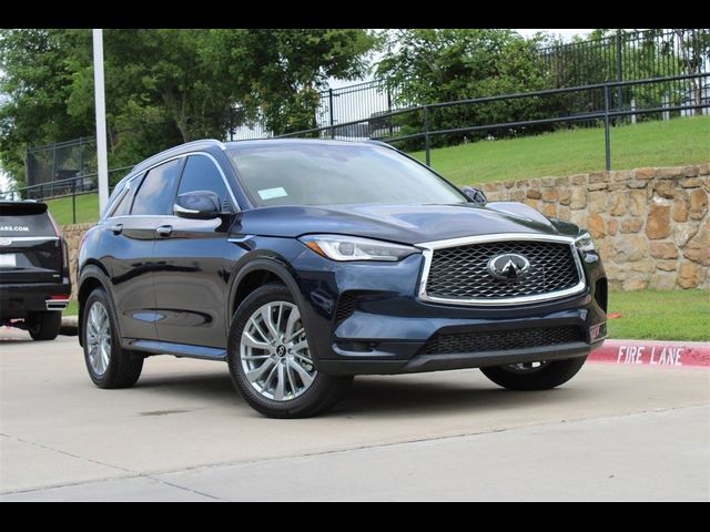 2024 INFINITI QX50 Luxe