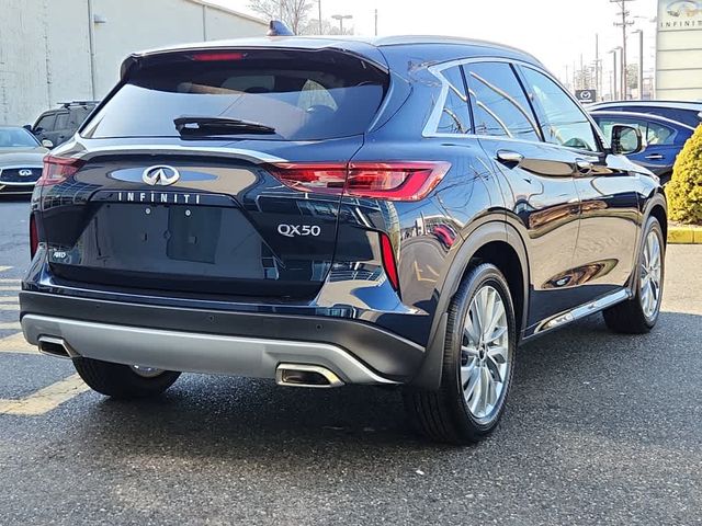 2024 INFINITI QX50 Luxe