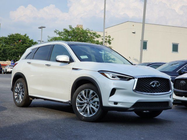 2024 INFINITI QX50 Luxe