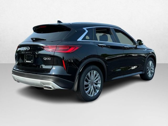 2024 INFINITI QX50 Luxe