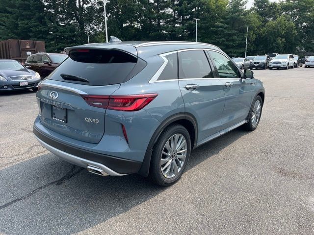 2024 INFINITI QX50 Luxe