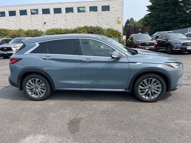 2024 INFINITI QX50 Luxe