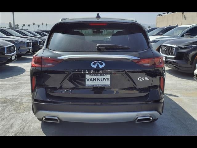 2024 INFINITI QX50 Luxe