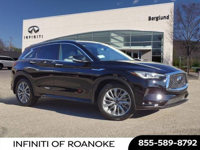 2024 INFINITI QX50 Luxe