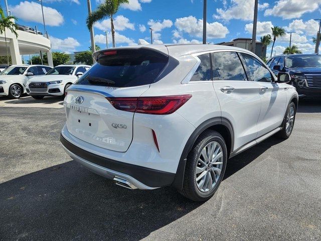 2024 INFINITI QX50 Pure