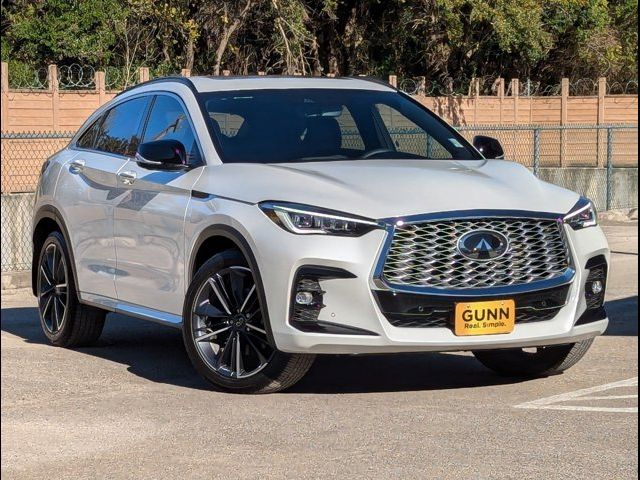 2024 INFINITI QX55 Essential