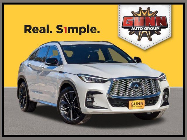 2024 INFINITI QX55 Essential