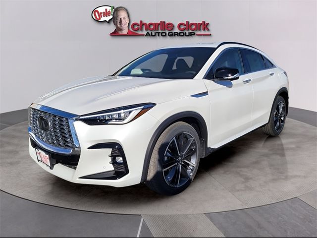 2024 INFINITI QX55 Essential