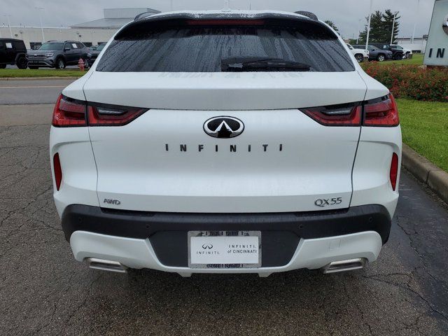 2024 INFINITI QX55 Essential