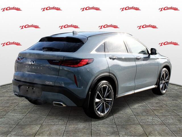 2024 INFINITI QX55 Essential