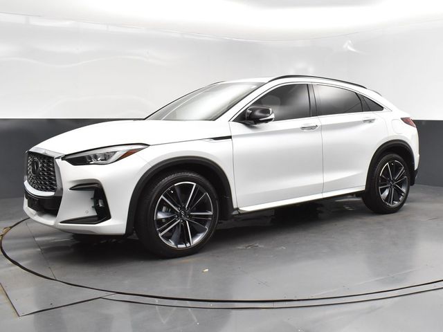 2024 INFINITI QX55 Essential