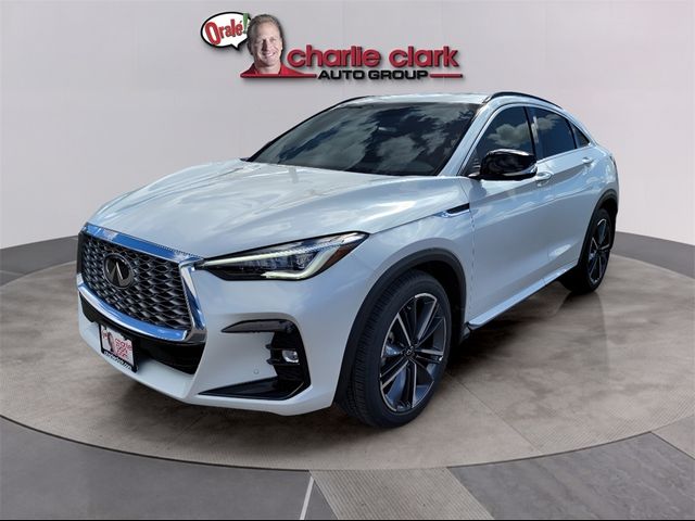 2024 INFINITI QX55 Essential