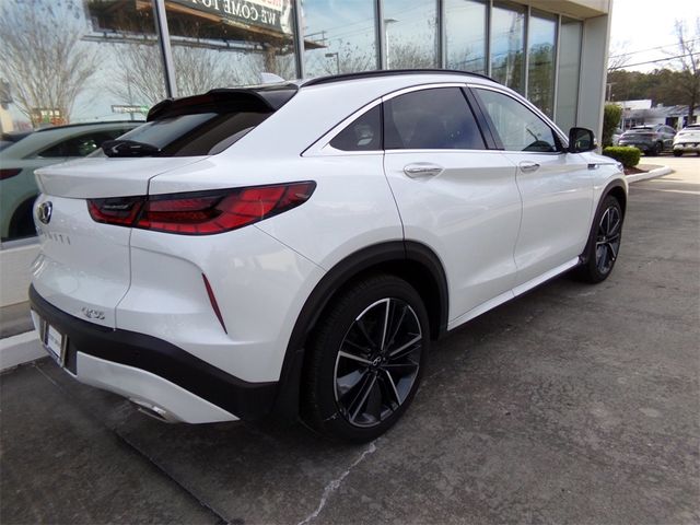 2024 INFINITI QX55 Essential