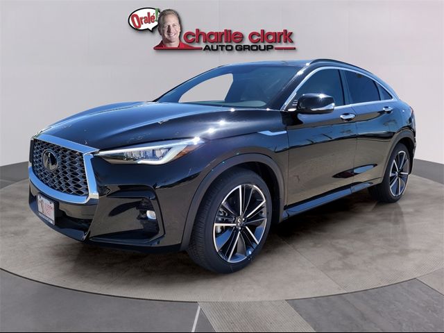 2024 INFINITI QX55 Essential