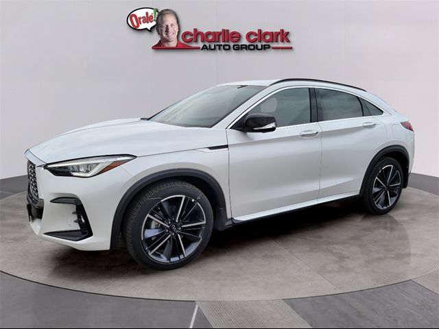 2024 INFINITI QX55 Essential