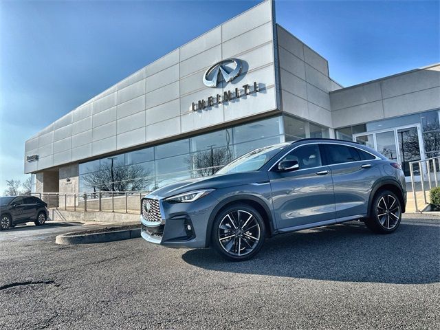 2024 INFINITI QX55 Essential