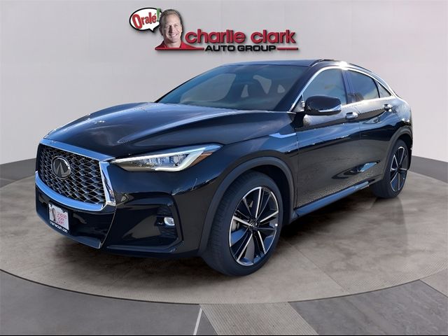 2024 INFINITI QX55 Essential